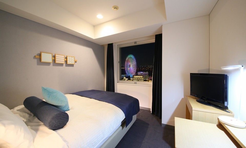 Superior Semi Double - bay view